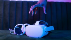 Virtual Reality Gadgets: Immersive Experiences and Gaming.